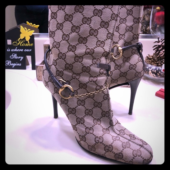 Gucci Shoes - Great condition I used only for special occasion. Gucci Shoes - Great condition I used only for special occasion.